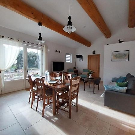 Gite Bienvenue Chez Nous Menerbes Exterior photo